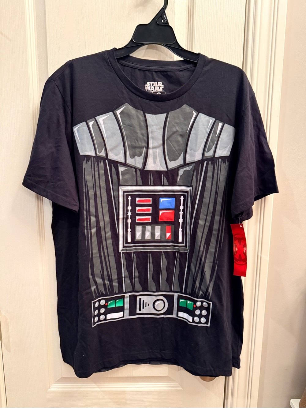 Star Wars Black Darth Vader Chest Panel Graphic Tee. Size XL